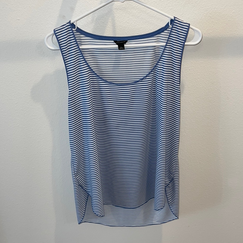 Ann Taylor Sleeveless Blouse, women’s large, like new